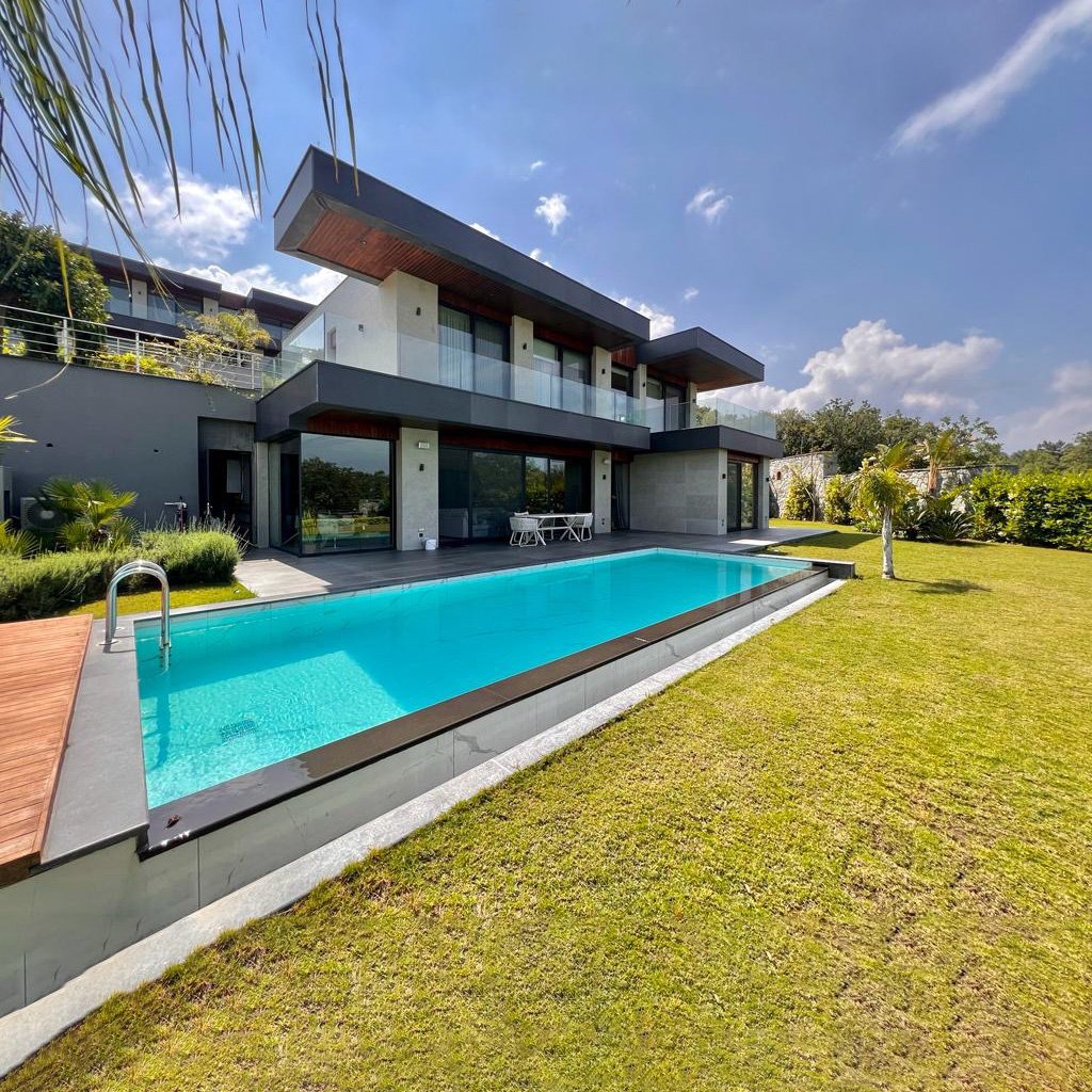 Tilkicik-5+1-Tam-Müstakil-Villa